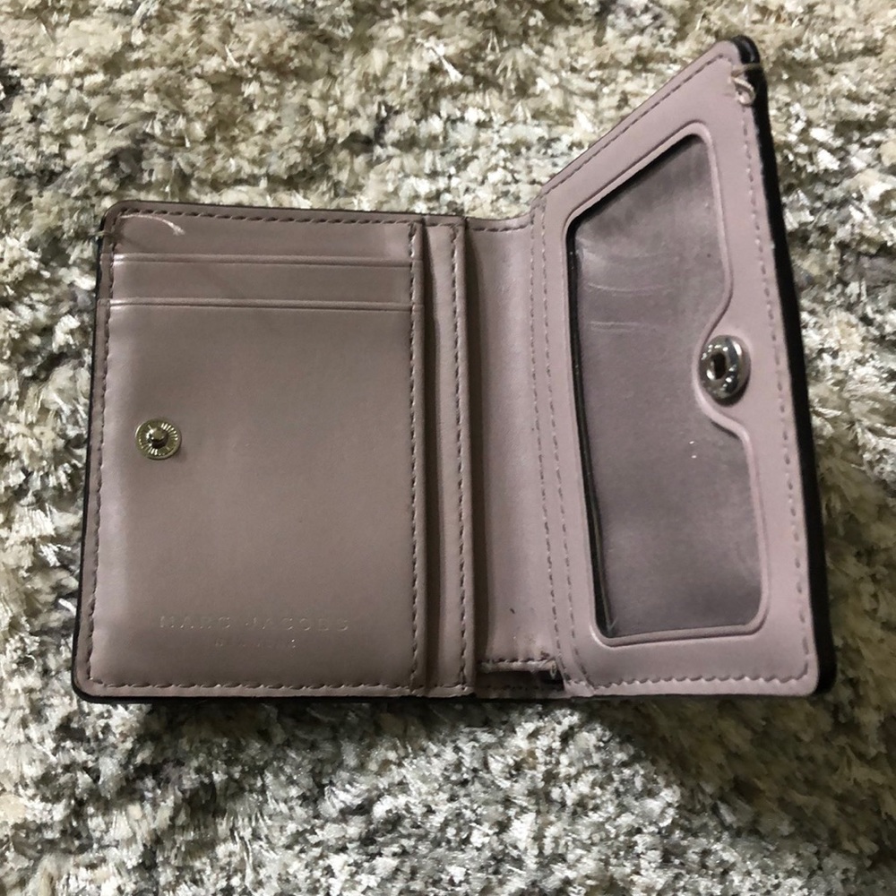 Marc Jacobs wallet - Picture 2 of 6